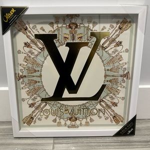 Louis Vuitton Art Wall Decor by Oliver
Gal Gold Foil Embellishment NEW 16”x16”